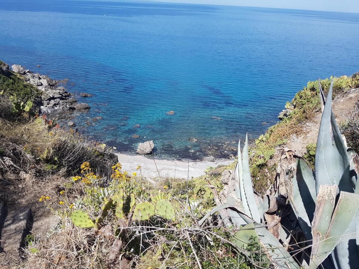 Gli Appartamenti Degli Dei Milazzo Kültér fotó